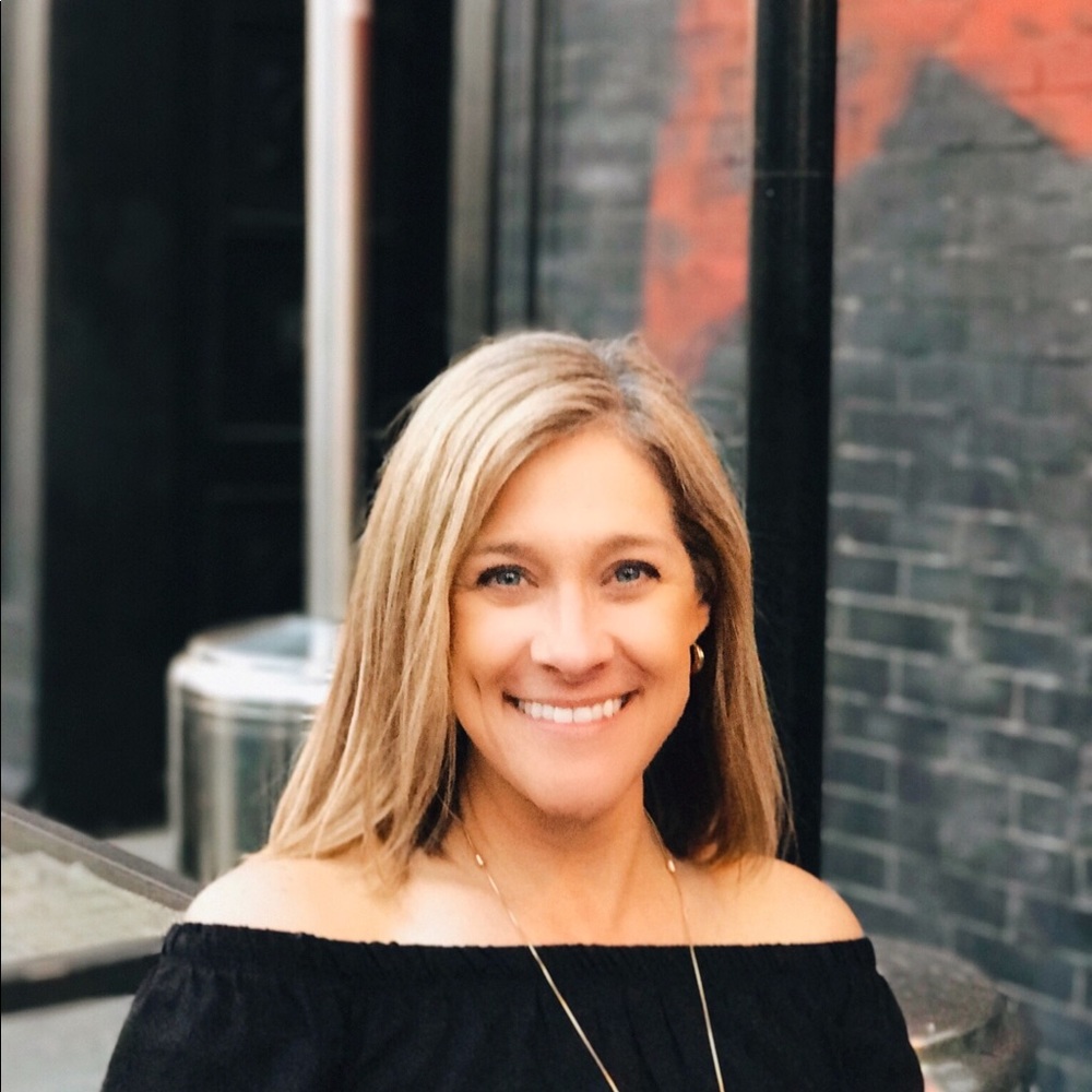 Meet your Posher, Carrie